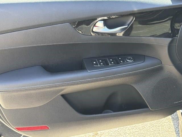 2024 Kia Forte GT-Line GT-Line IVT Regular Gasoline I-4 2.0 L/122 [10]