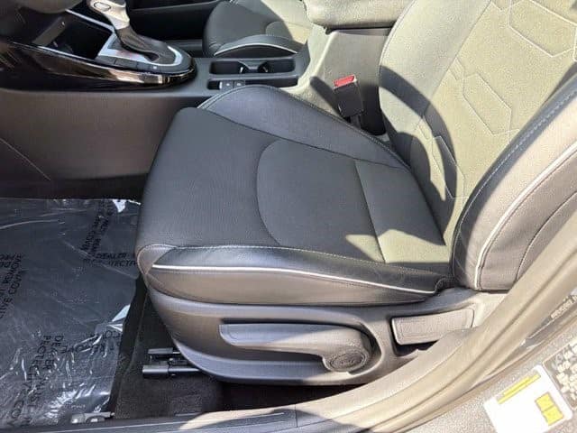 2024 Kia Forte GT-Line GT-Line IVT Regular Gasoline I-4 2.0 L/122 [13]