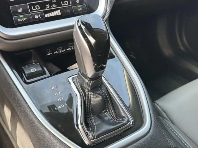 2023 Subaru Outback Onyx Edition Onyx Edition CVT Regular Unleaded H-4 2.5 L/152 [22]