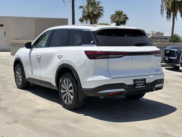 2027 INFINITI QX60 PURE PURE FWD Intercooled Turbo Premium Gasoline I-4 2.0 L/122 [3]