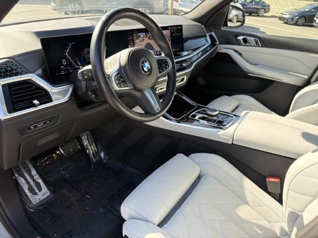 2024 BMW X5 sDrive40i sDrive40i Sports Activity Vehicle Intercooled Turbo Gas/Electric I-6 3.0 L/183 [13]