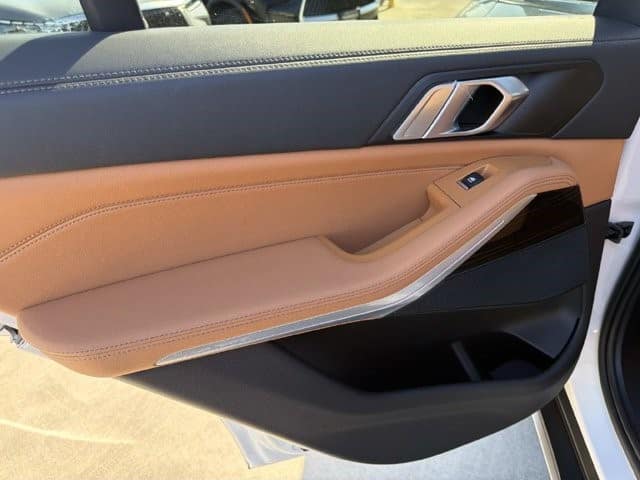 2024 BMW X5 sDrive40i sDrive40i Sports Activity Vehicle Intercooled Turbo Gas/Electric I-6 3.0 L/183 [11]