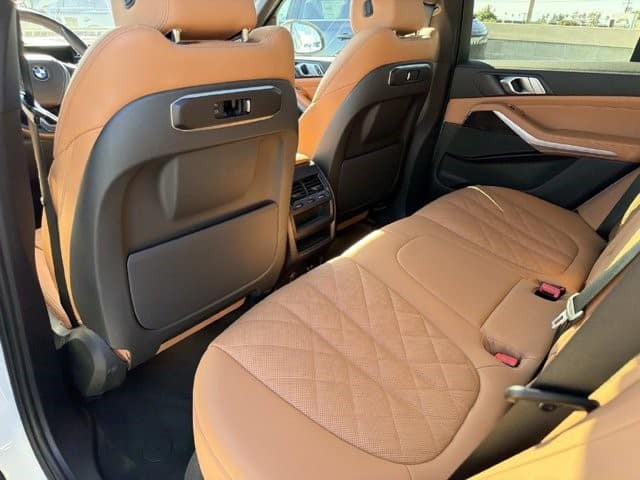 2024 BMW X5 sDrive40i sDrive40i Sports Activity Vehicle Intercooled Turbo Gas/Electric I-6 3.0 L/183 [12]