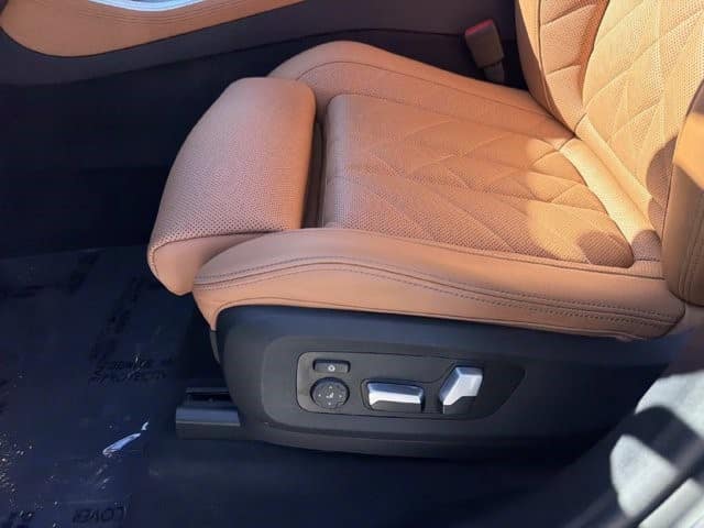 2024 BMW X5 sDrive40i sDrive40i Sports Activity Vehicle Intercooled Turbo Gas/Electric I-6 3.0 L/183 [19]