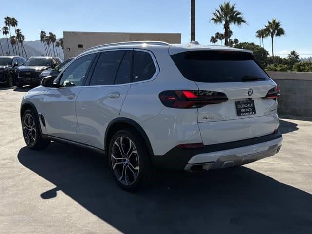 2024 BMW X5 sDrive40i sDrive40i Sports Activity Vehicle Intercooled Turbo Gas/Electric I-6 3.0 L/183 [3]