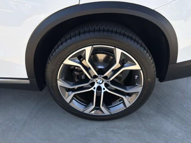 2024 BMW X5 sDrive40i sDrive40i Sports Activity Vehicle Intercooled Turbo Gas/Electric I-6 3.0 L/183 [6]