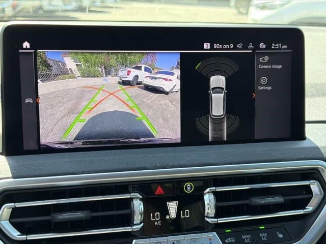 2024 BMW X3 xDrive30i xDrive30i Sports Activity Vehicle Intercooled Turbo Premium Gasoline I-4 2.0 L/122 [21]