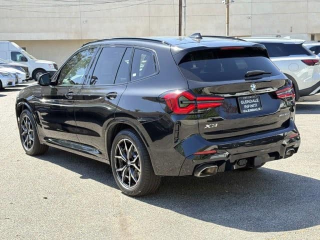2024 BMW X3 xDrive30i xDrive30i Sports Activity Vehicle Intercooled Turbo Premium Gasoline I-4 2.0 L/122 [3]