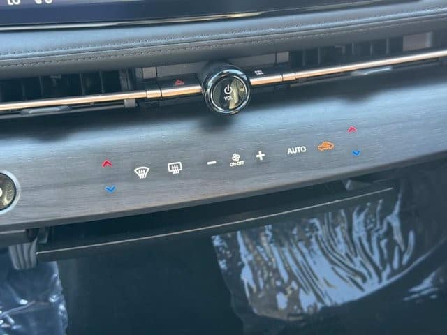 2024 Nissan ARIYA EVOLVE+ EVOLVE+ FWD Electric [21]