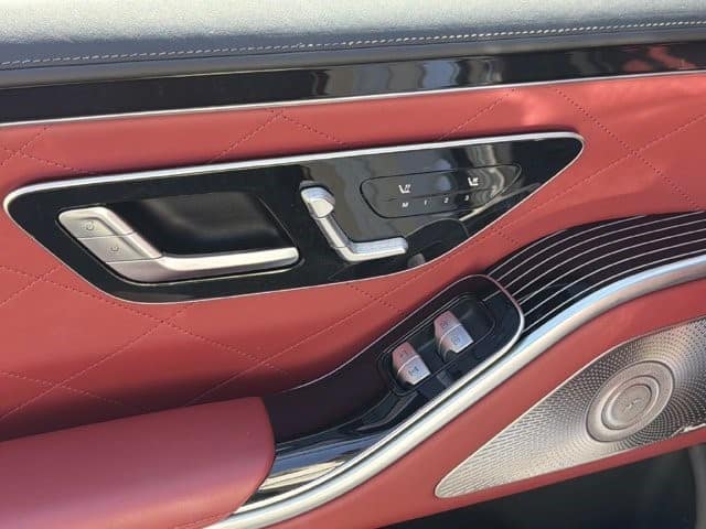 2023 Mercedes-Benz S-Class S 580 S 580 4MATIC Sedan Twin Turbo Gas/Electric V-8 4.0 L/243 [12]