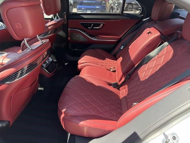 2023 Mercedes-Benz S-Class S 580 S 580 4MATIC Sedan Twin Turbo Gas/Electric V-8 4.0 L/243 [14]
