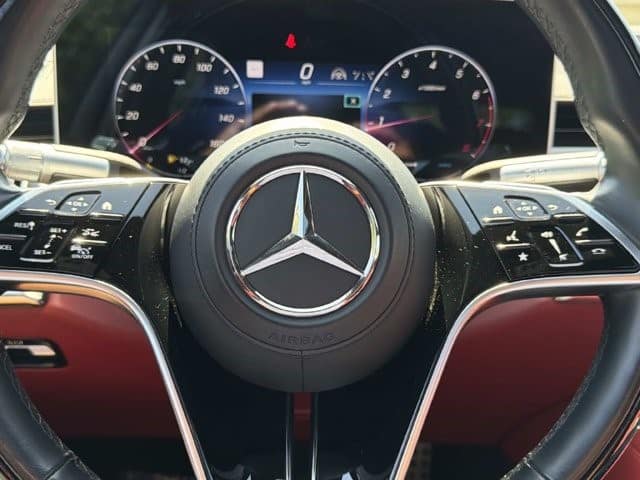 2023 Mercedes-Benz S-Class S 580 S 580 4MATIC Sedan Twin Turbo Gas/Electric V-8 4.0 L/243 [23]