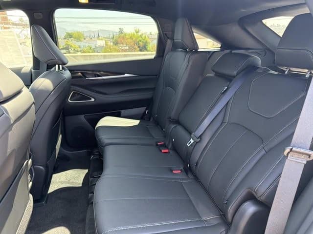 2027 INFINITI QX65 SPORT SPORT AWD Intercooled Turbo Premium Gasoline I-4 2.0 L/122 [13]