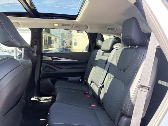 2026 INFINITI QX60 PURE PURE AWD *Ltd Avail* Intercooled Turbo Premium Gasoline I-4 2.0 L/122 [10]