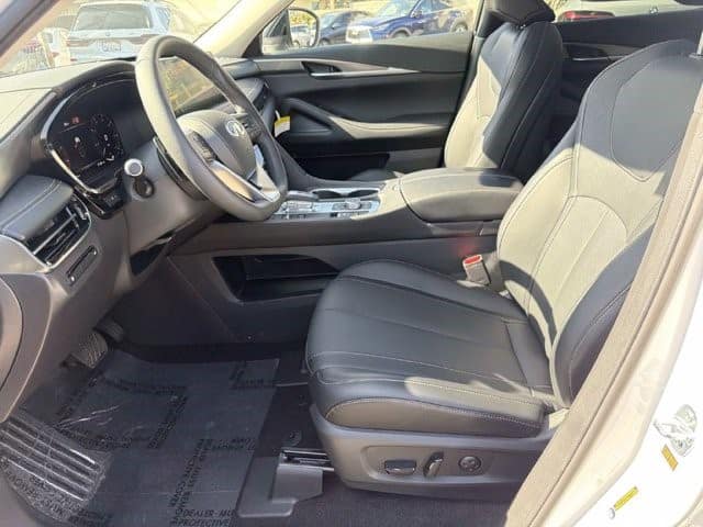 2026 INFINITI QX60 PURE PURE AWD *Ltd Avail* Intercooled Turbo Premium Gasoline I-4 2.0 L/122 [14]
