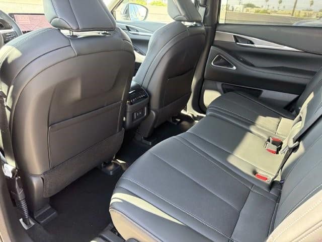 2026 INFINITI QX60 LUXE LUXE FWD Intercooled Turbo Premium Gasoline I-4 2.0 L/122 [11]