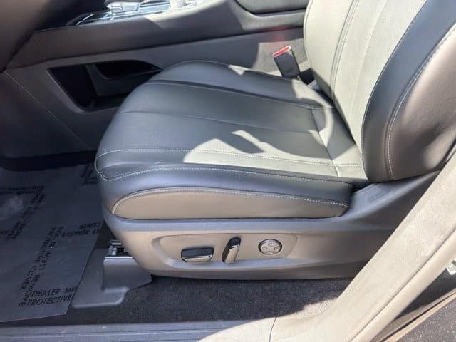 2026 INFINITI QX60 LUXE LUXE FWD Intercooled Turbo Premium Gasoline I-4 2.0 L/122 [19]