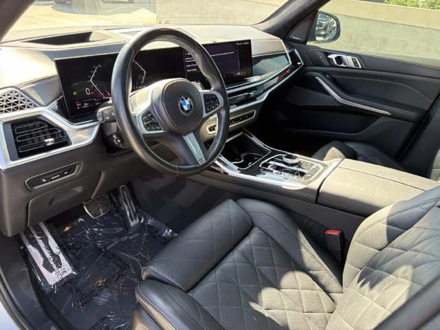 2024 BMW X7 xDrive40i xDrive40i Sports Activity Vehicle Intercooled Turbo Gas/Electric I-6 3.0 L/183 [17]