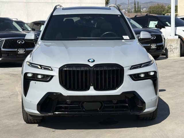 2024 BMW X7 xDrive40i xDrive40i Sports Activity Vehicle Intercooled Turbo Gas/Electric I-6 3.0 L/183 [2]
