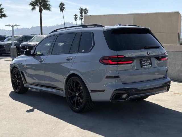 2024 BMW X7 xDrive40i xDrive40i Sports Activity Vehicle Intercooled Turbo Gas/Electric I-6 3.0 L/183 [3]