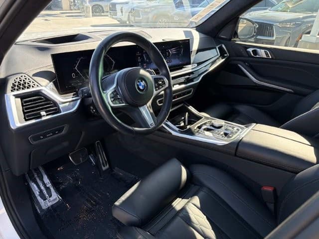 2024 BMW X7 xDrive40i xDrive40i Sports Activity Vehicle Intercooled Turbo Gas/Electric I-6 3.0 L/183 [15]