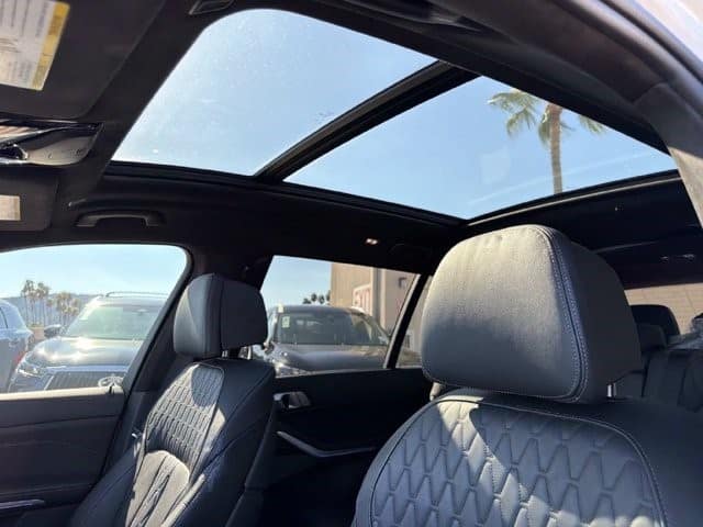 2024 BMW X7 xDrive40i xDrive40i Sports Activity Vehicle Intercooled Turbo Gas/Electric I-6 3.0 L/183 [18]
