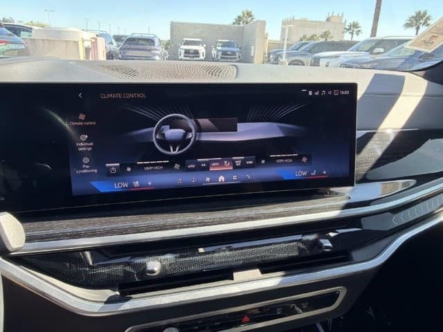 2024 BMW X7 xDrive40i xDrive40i Sports Activity Vehicle Intercooled Turbo Gas/Electric I-6 3.0 L/183 [22]