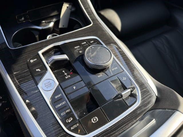 2024 BMW X7 xDrive40i xDrive40i Sports Activity Vehicle Intercooled Turbo Gas/Electric I-6 3.0 L/183 [25]