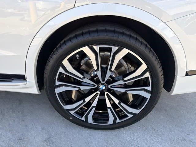 2024 BMW X7 xDrive40i xDrive40i Sports Activity Vehicle Intercooled Turbo Gas/Electric I-6 3.0 L/183 [6]