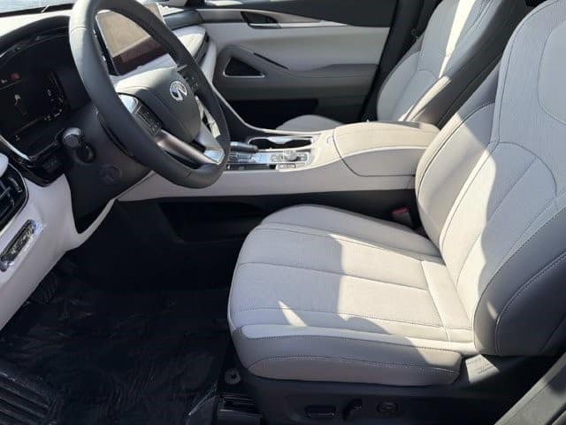 2027 INFINITI QX60 LUXE LUXE FWD Intercooled Turbo Premium Gasoline I-4 2.0 L/122 [17]